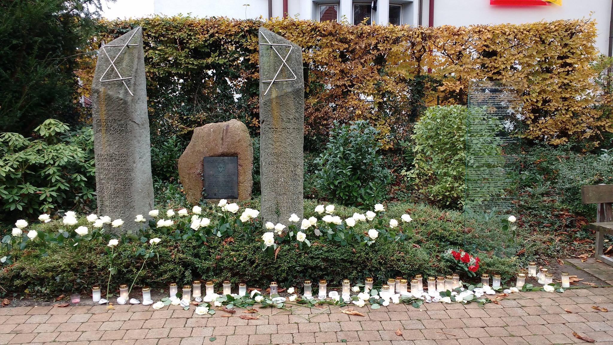 Gedenkstein auf dem alten jüdischen Friedhof